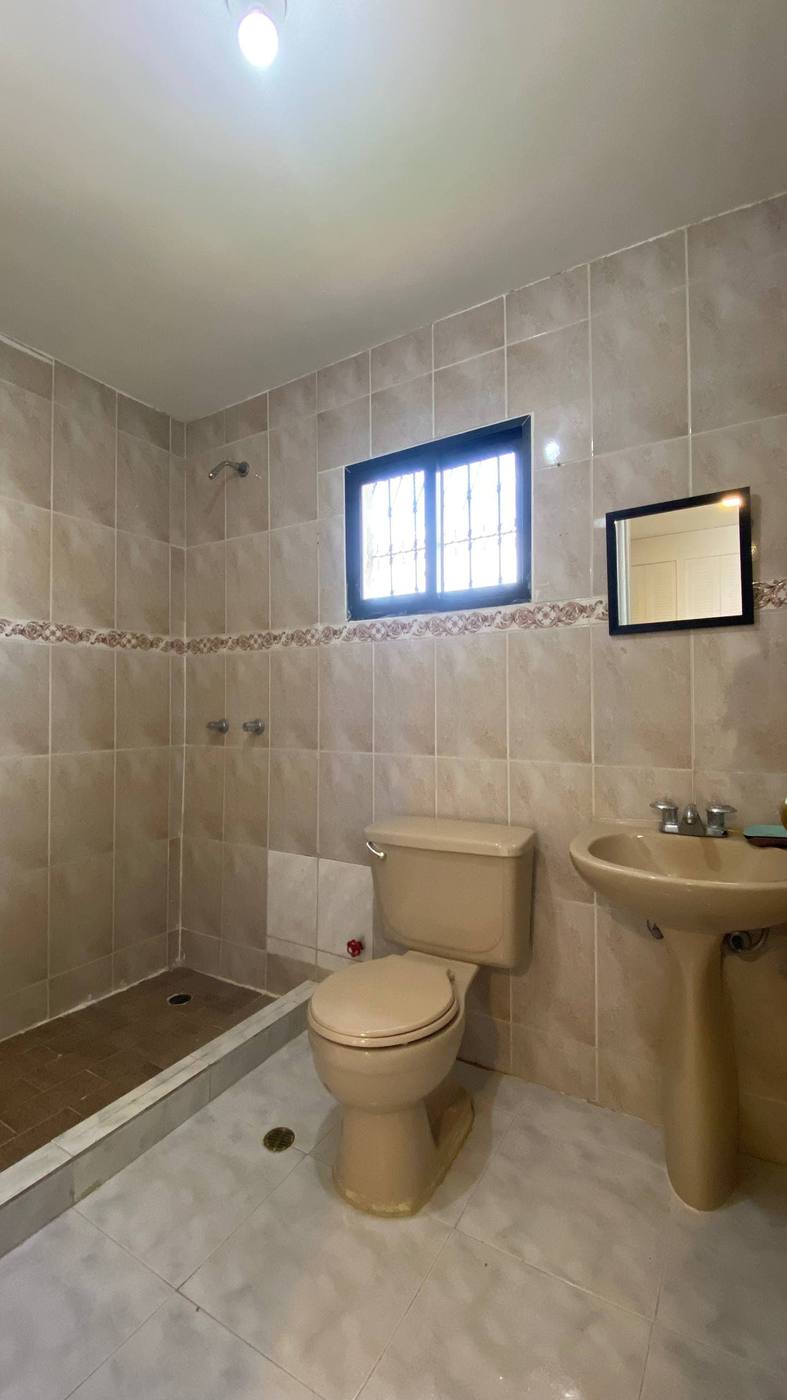Apartment in Edificio Karla Patricia, photo 5 of 6